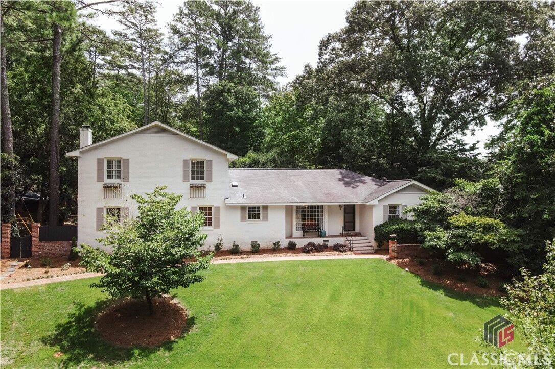 Property Photo:  285 Duncan Springs Road  GA 30606 