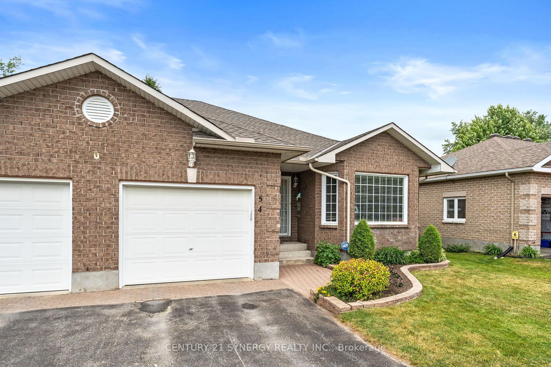 Photo de la propriété: 54 Dr Gordon Crescent ON K0G 1J0