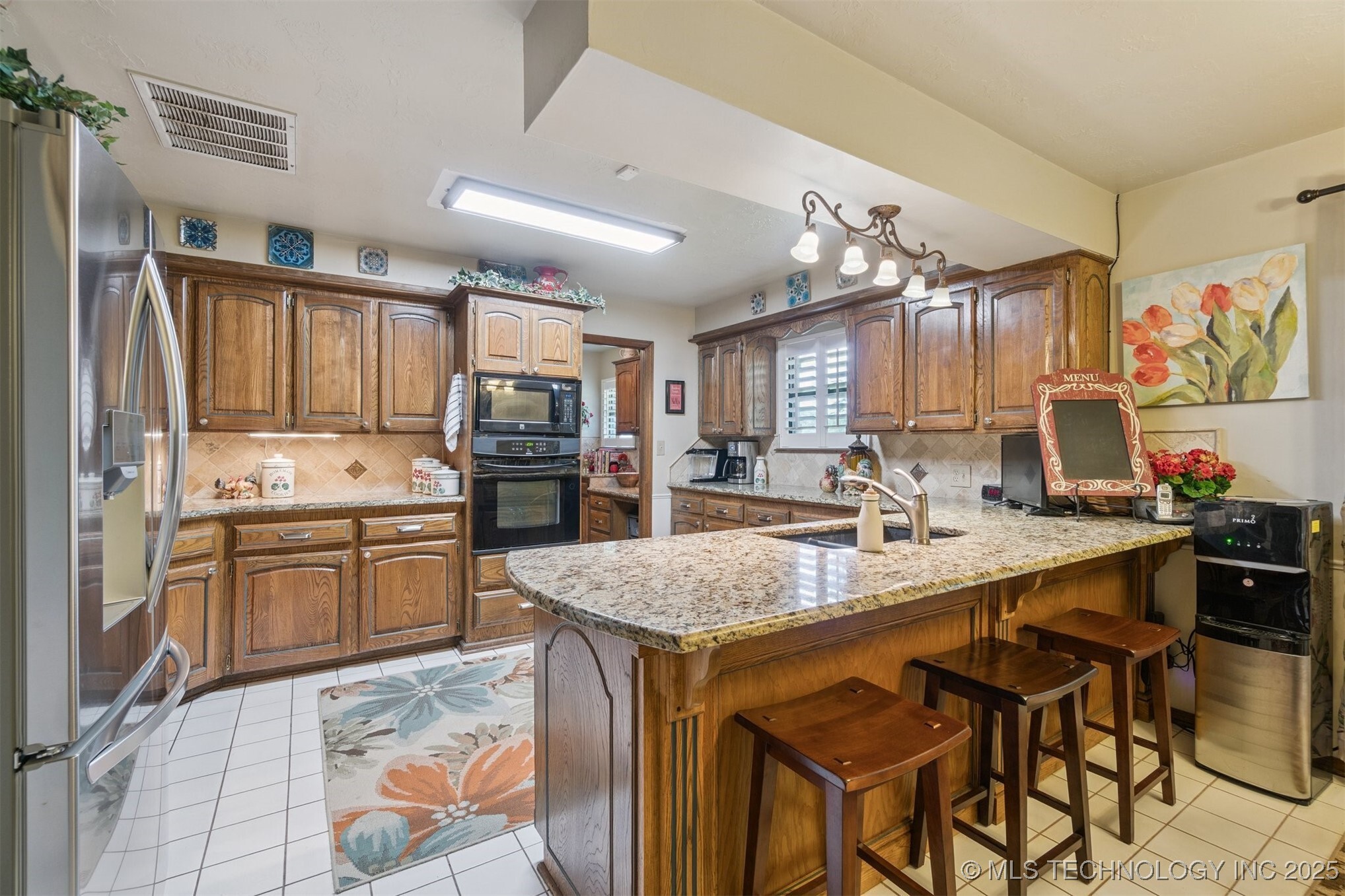 Property Photo:  1605 N Skinner Avenue  OK 74030 