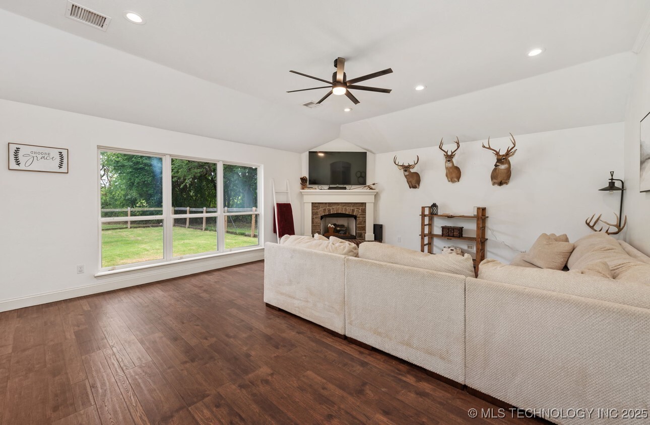 Property Photo:  35108 E 101st Street S  OK 74429 