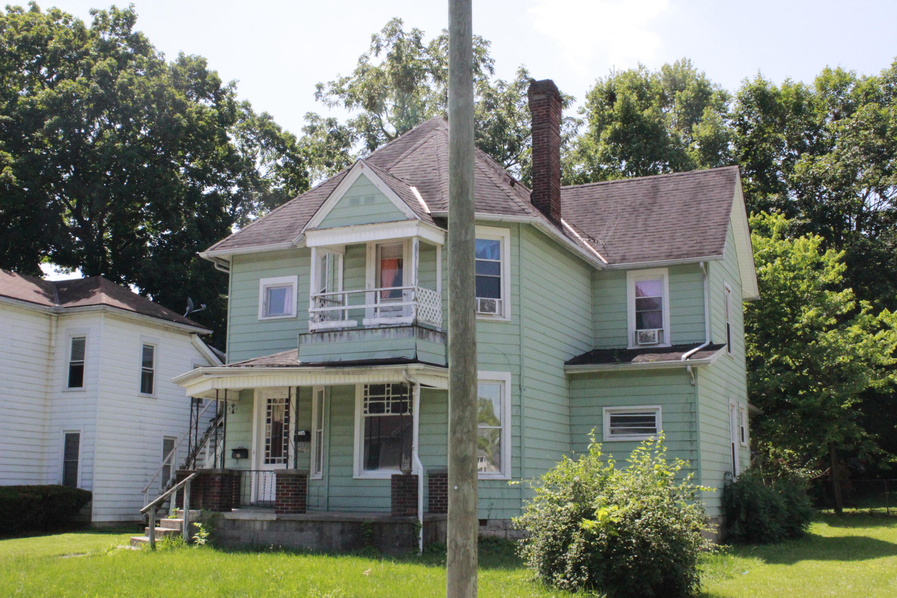 Property Photo: 1205 W High Street OH 45506