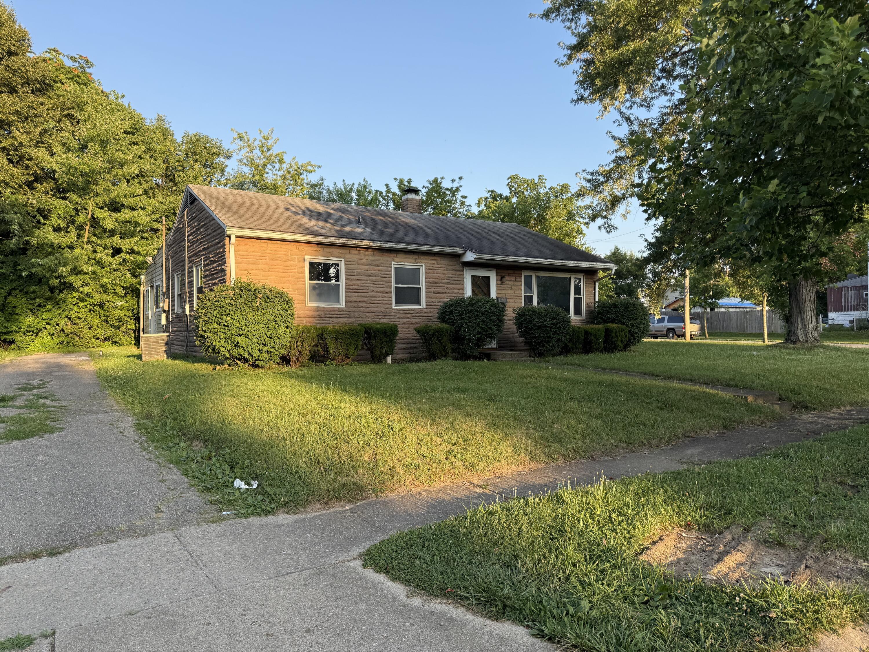 Property Photo:  1824 Springmont Avenue  OH 45506 