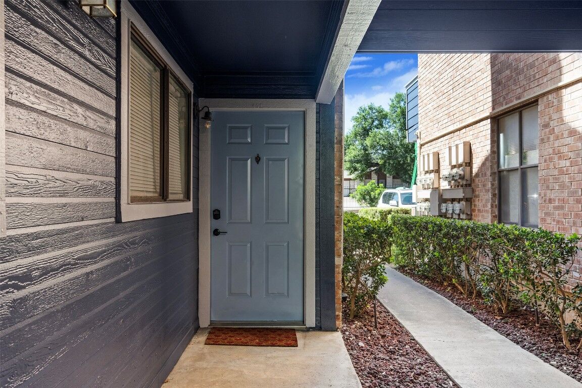 Property Photo: 2500 Burleson Road 401 TX 78741
