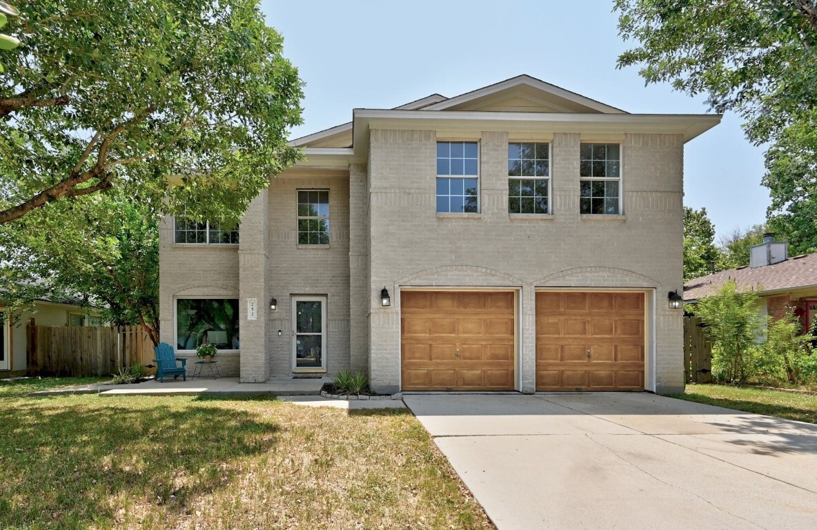 Property Photo: 252 Fall Creek Drive TX 78640