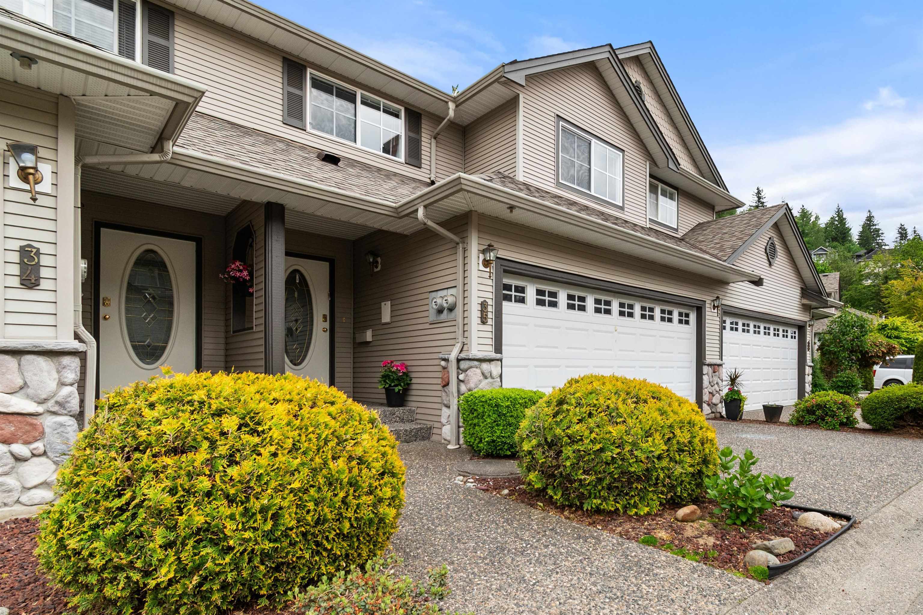 Property Photo: 46360 Valleyview Road 35 BC V2R 5L7