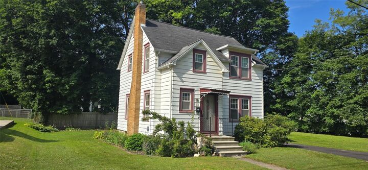 17 Lois Avenue  Binghamton NY 13901 photo