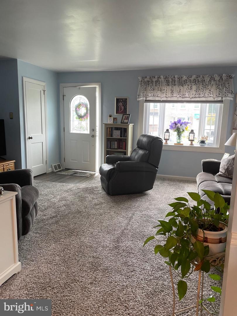 Property Photo: 715 Tasker Street PA 19078