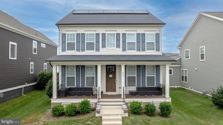 Property Photo:  990 Forsythia Lane  VA 22554 
