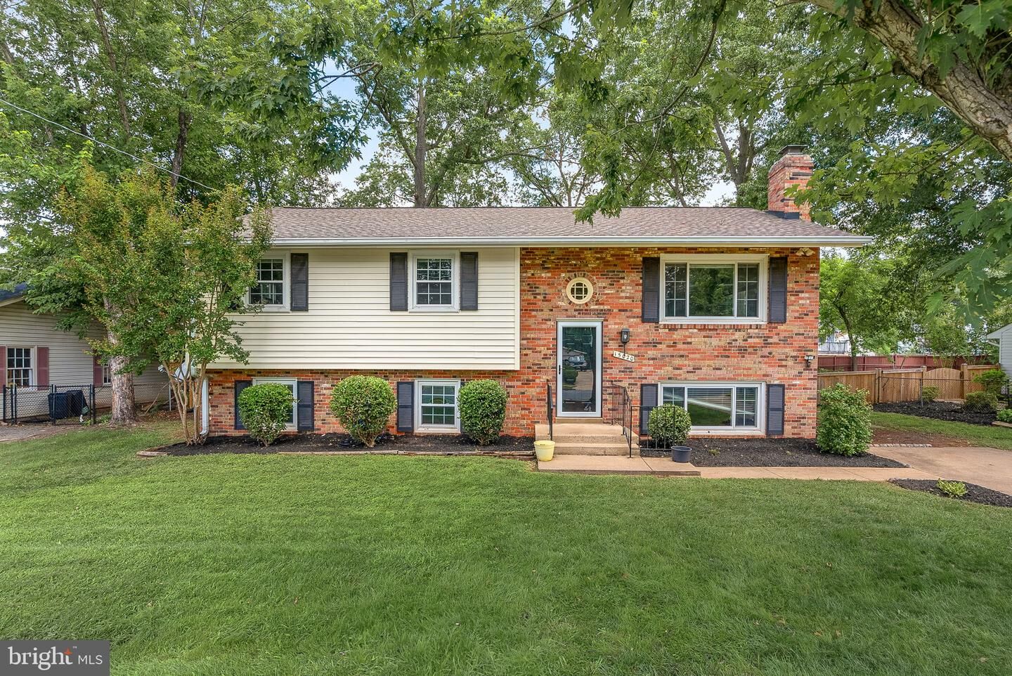 Property Photo:  15020 Carlbern Drive  VA 20120 