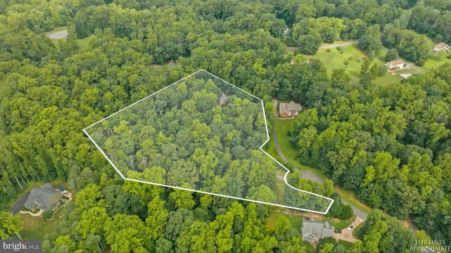 Property Photo: 19 Secretariat Drive VA 22556