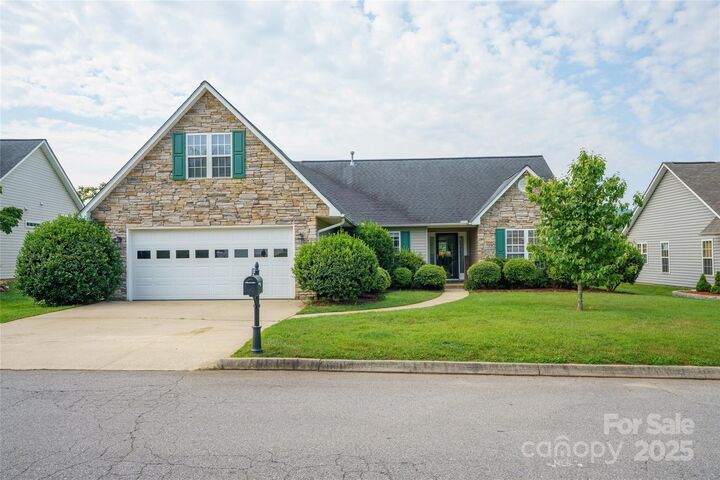 Property Photo: 34 Dove Hollow Road NC 28732