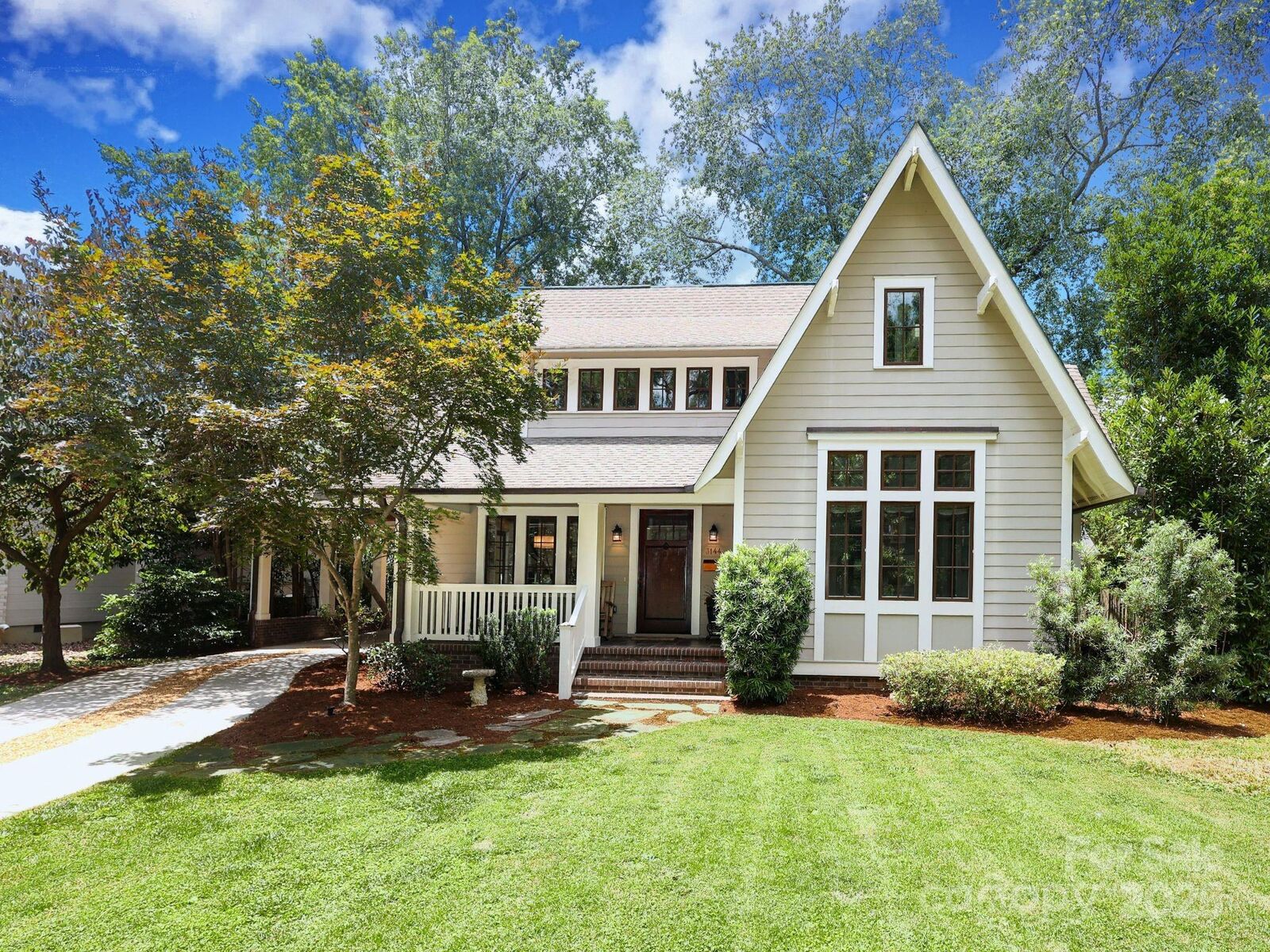 Property Photo: 3144 Sunset Drive NC 28209