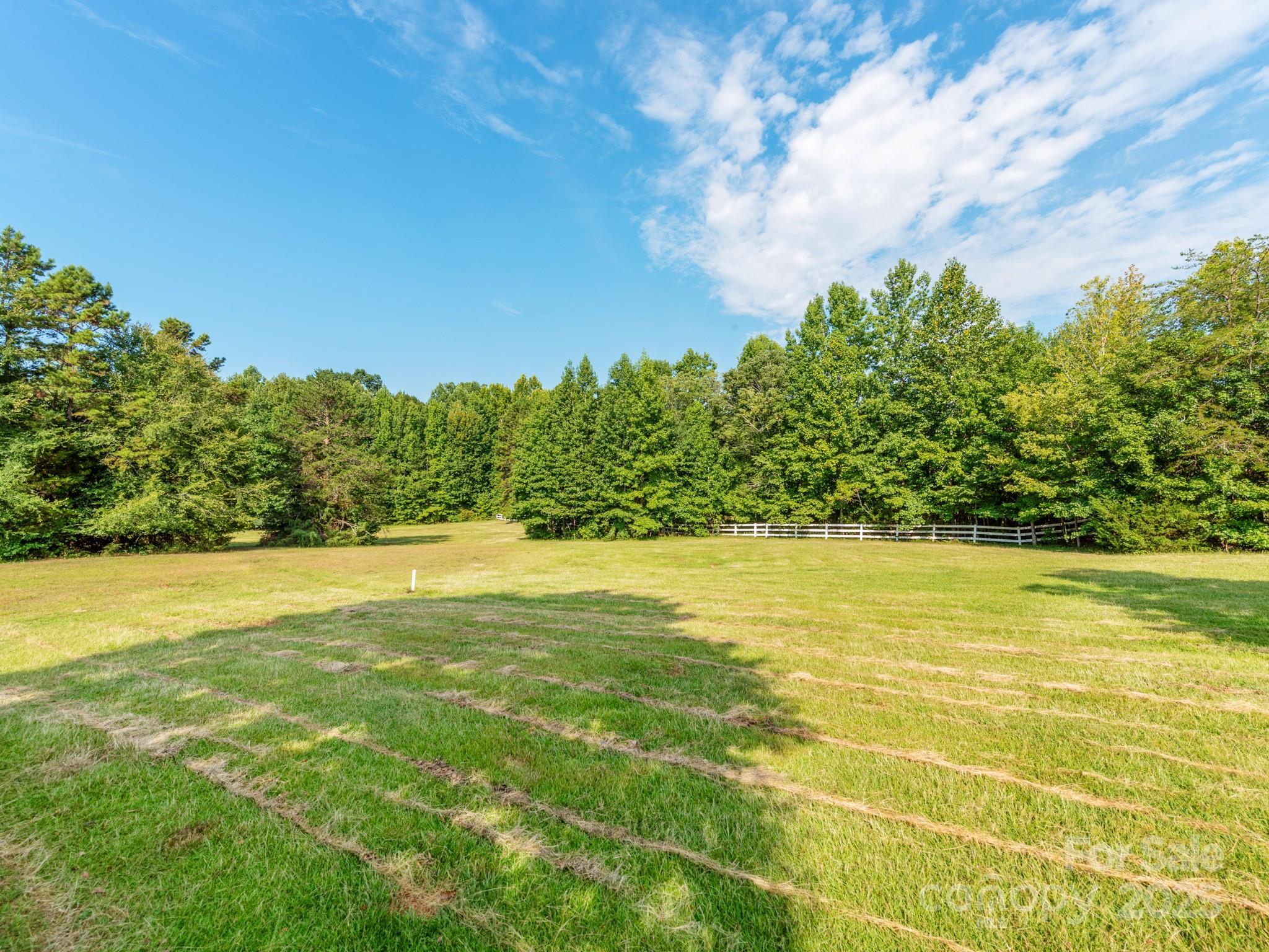 Property Photo: 8600 Haydens Way NC 28025