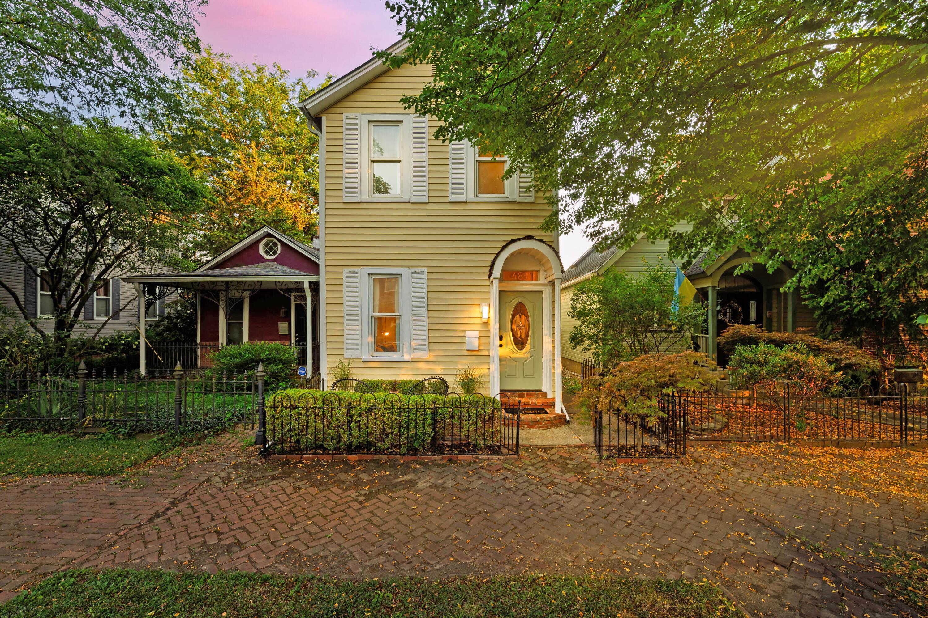Property Photo: 485 E Sycamore Street OH 43206