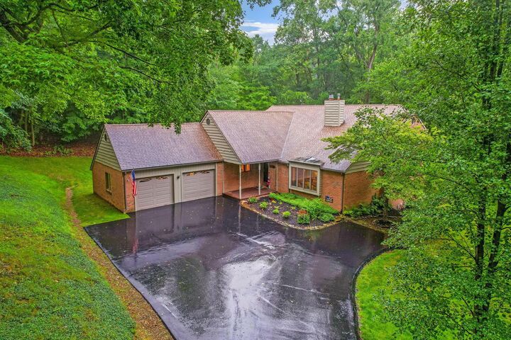 976 Hillside Drive  Newark OH 43055 photo