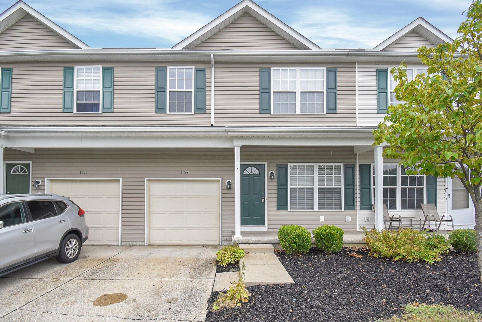 Property Photo: 1153 Park Drive OH 43230
