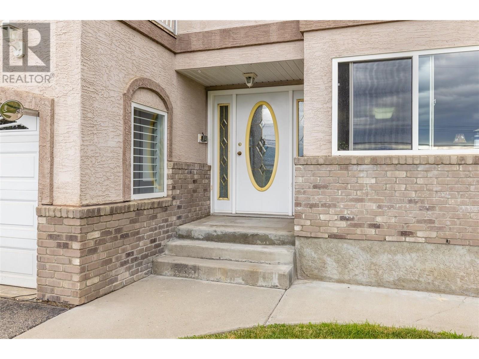 Property Photo: 2090 Shamrock Drive BC V4T 1T8