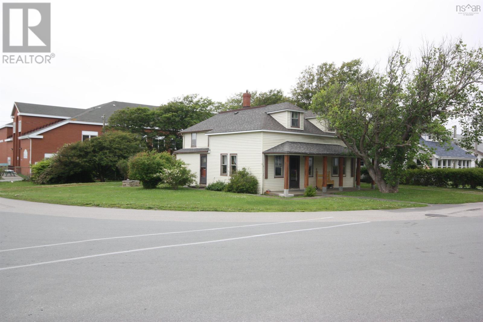 Property Photo: 31 Hall Street NS B0T 1L0