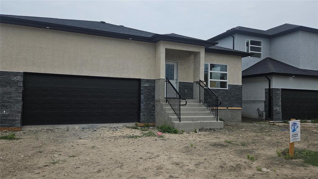 Property Photo: 6001 Furlan Boulevard MB R3R 0J1