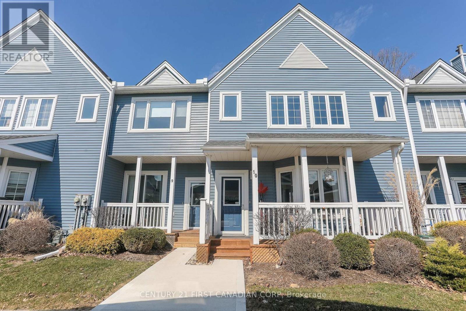 Property Photo:  374 Front Street 10  ON N5L 1E9 