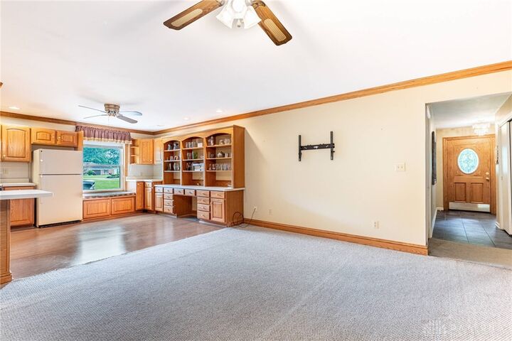 Property Photo: 1361 Penbrooke Trail OH 45459