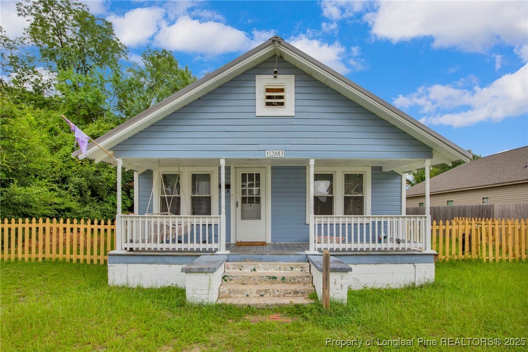 Property Photo: 1203 Simpson Street NC 28305
