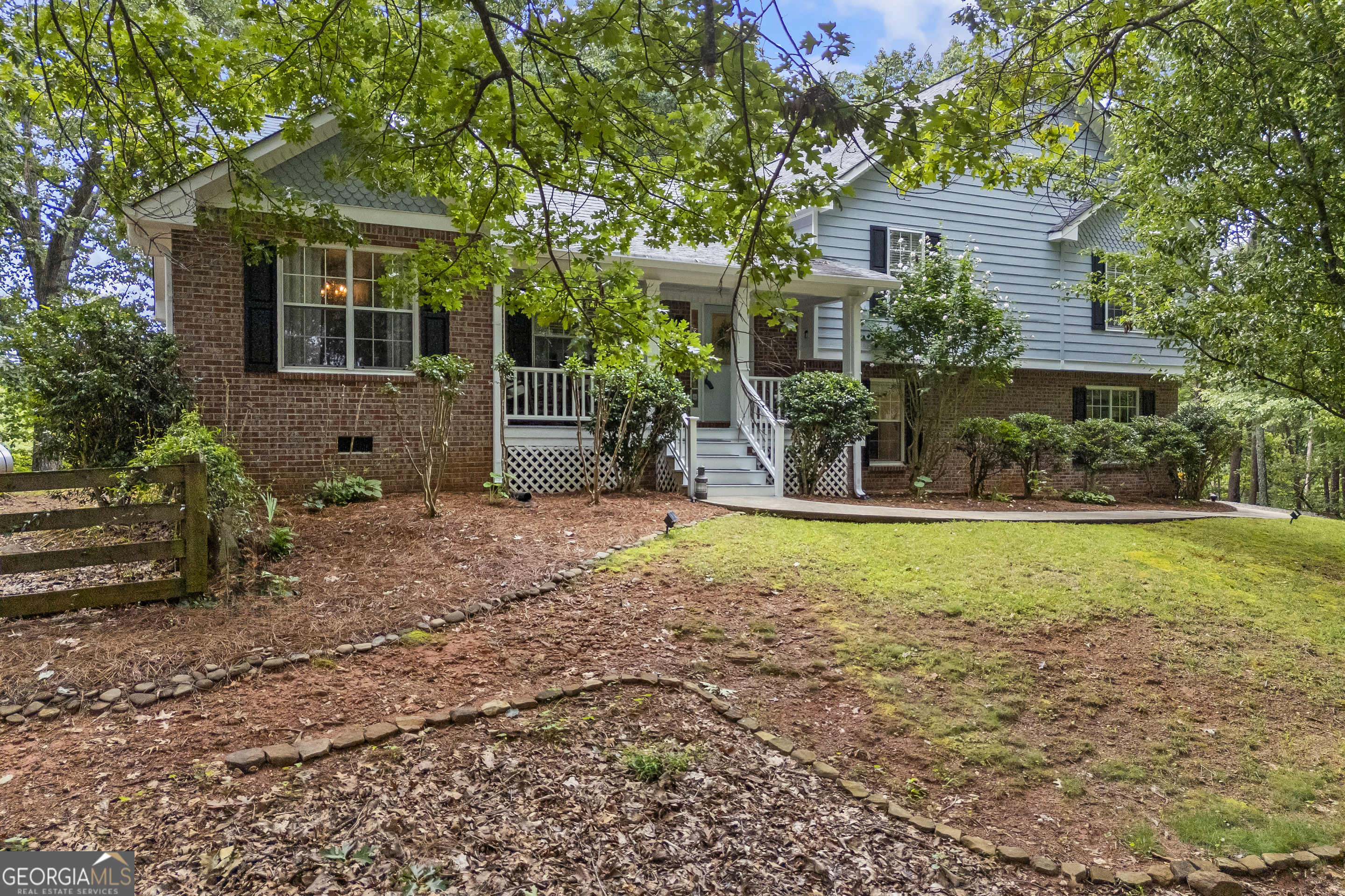 Property Photo: 579 Willows Drive GA 30528