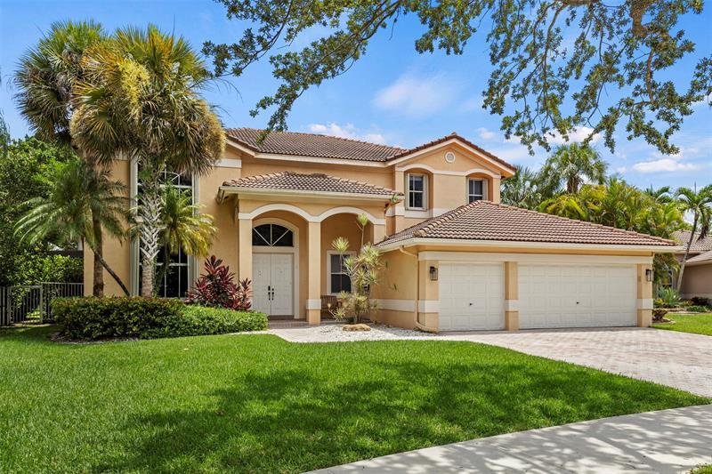 Property Photo: 3920 Nighthawk Dr FL 33331