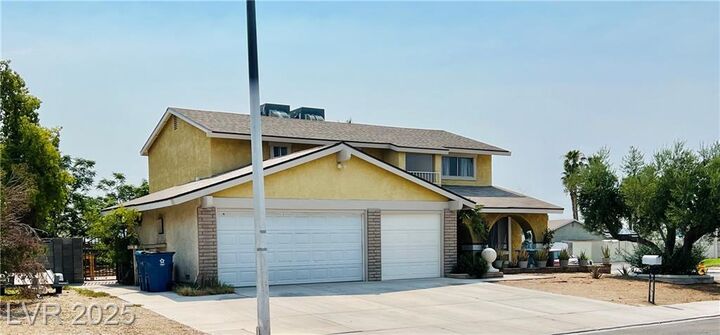 421 Courtney Lane  Las Vegas NV 89107 photo