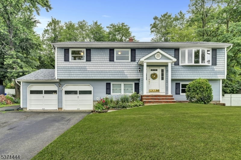 Property Photo: 1461 Fela Ave NJ 08902