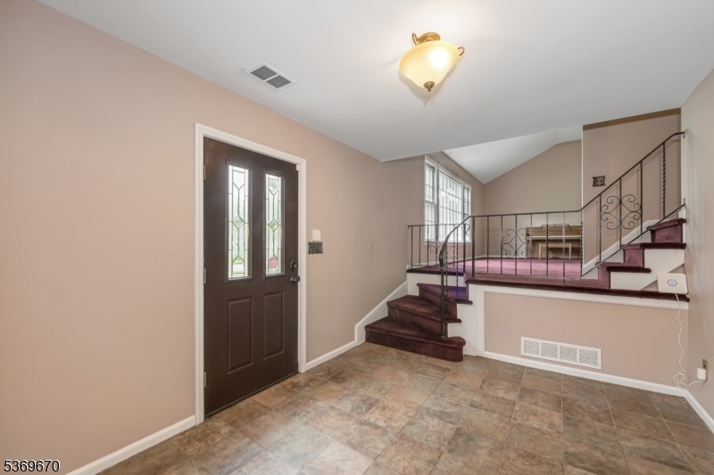 Property Photo: 26 Deauville Dr NJ 07054