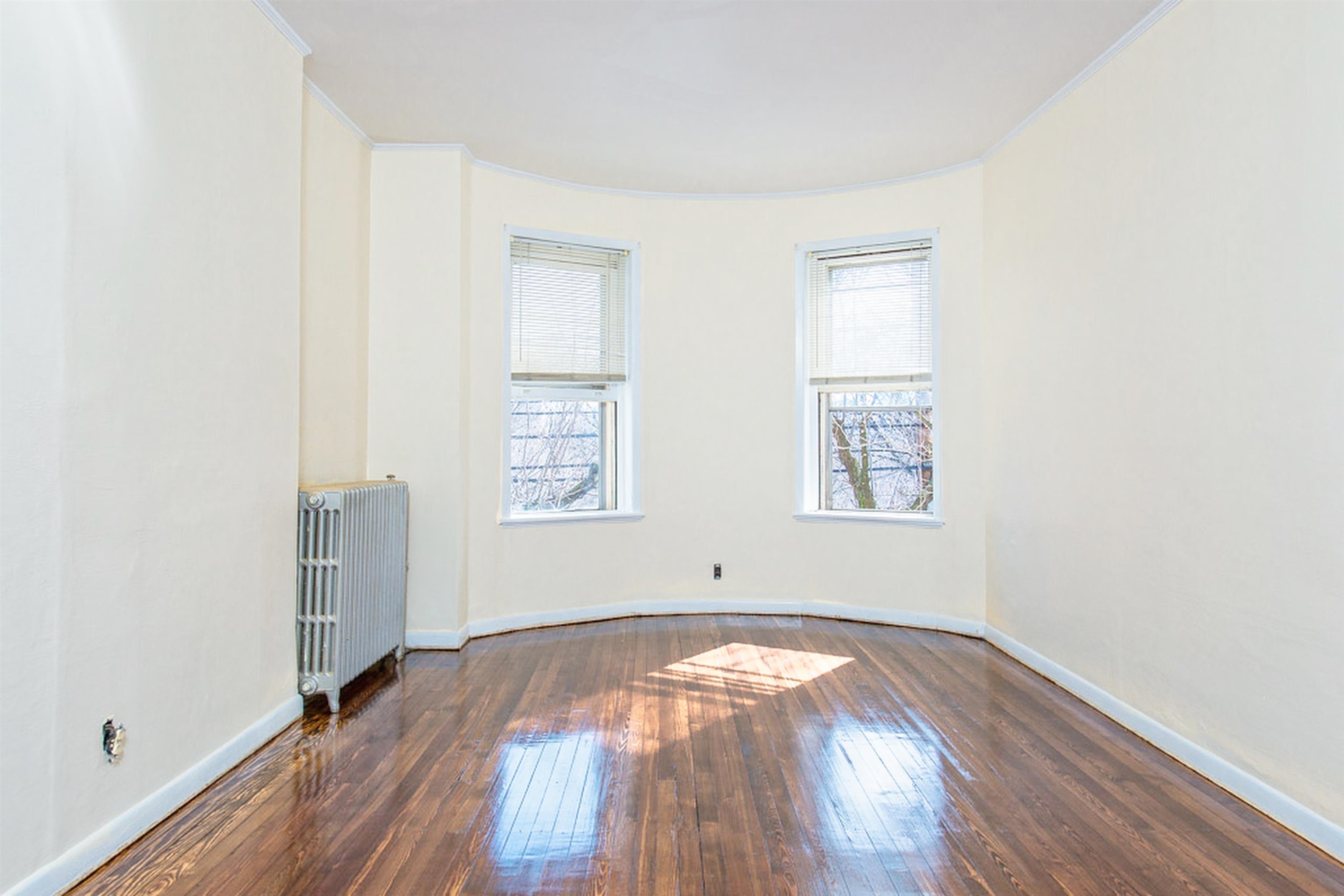 Property Photo: 277 Palisade Ave 2 NJ 07307