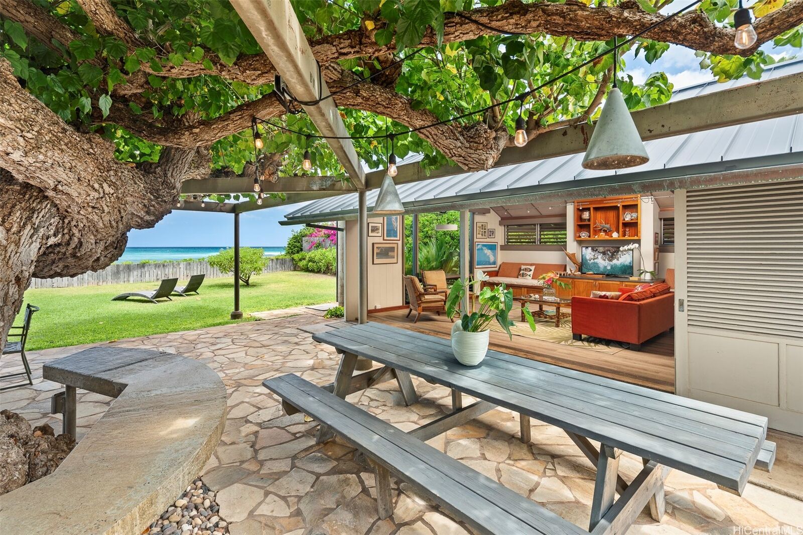 Property Photo:  87-835 Farrington Highway  HI 96792 