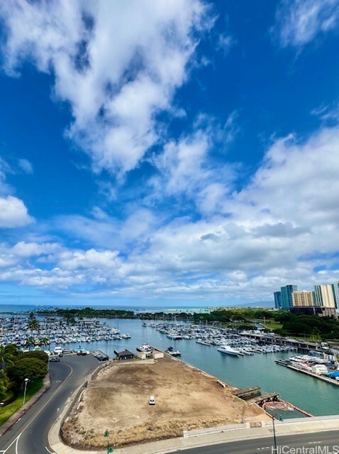 1676 Ala Moana Boulevard 1007  Honolulu HI 96815 photo