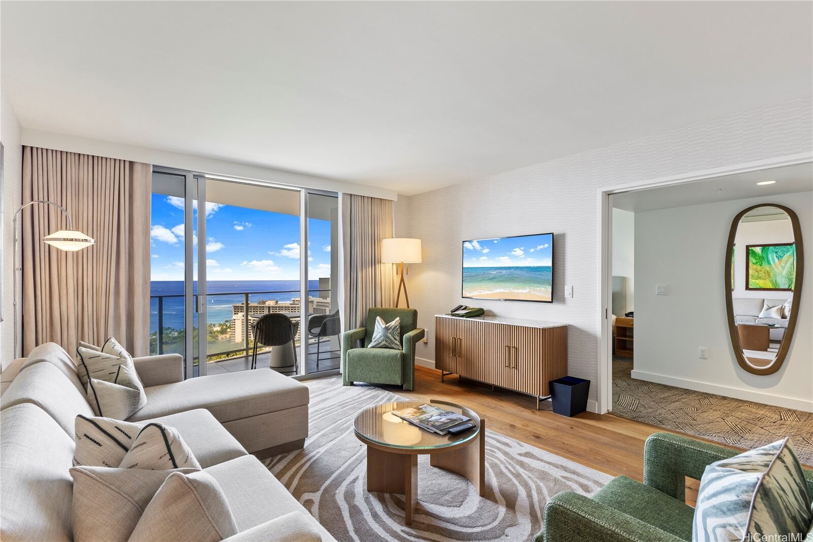 Property Photo:  383 Kalaimoku Street 3109  HI 96815 