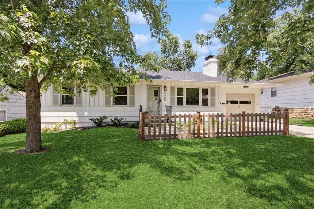 Property Photo:  3508 W 73rd Terrace  KS 66208 