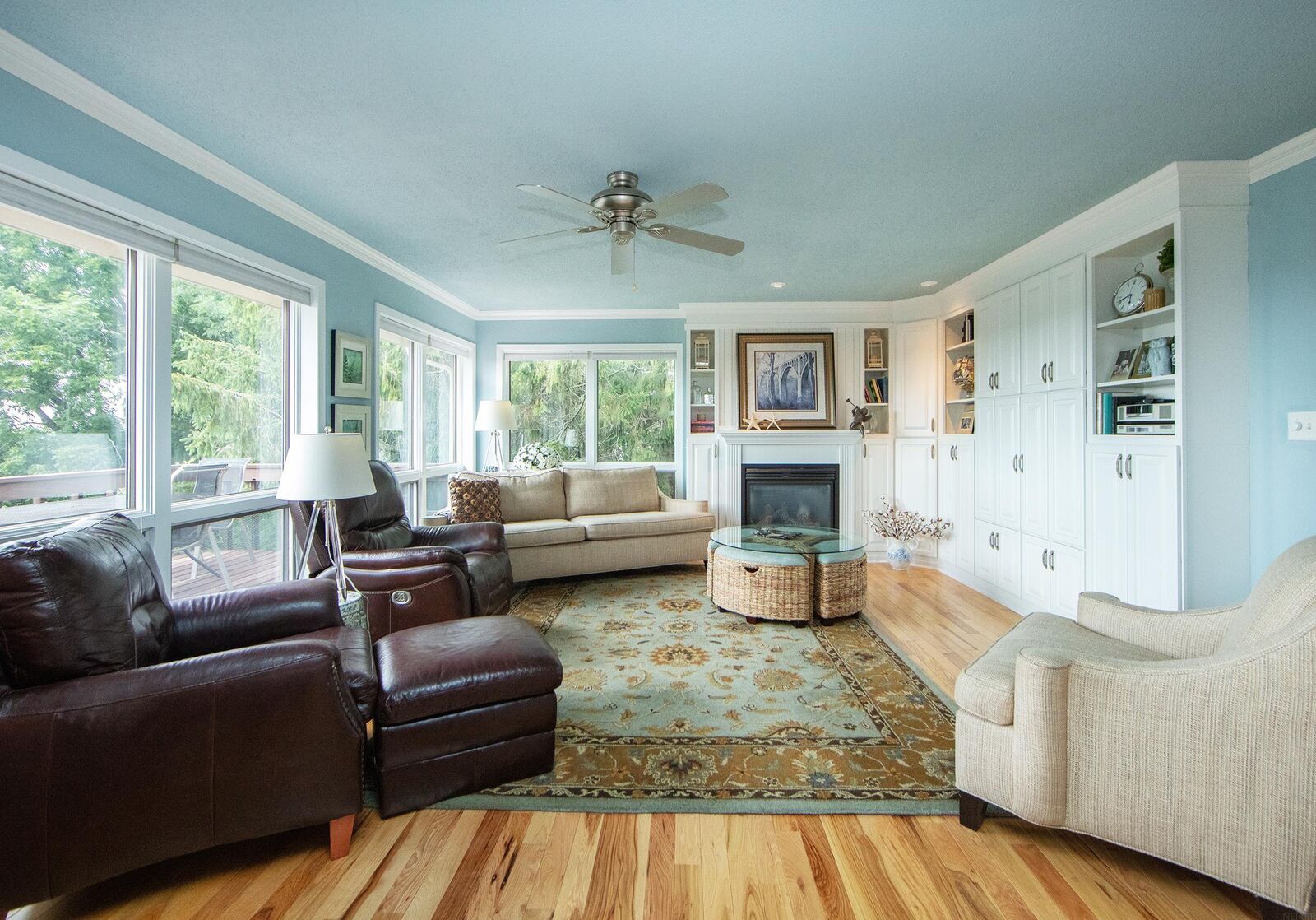 Property Photo:  1014 NE 1st Avenue  IA 50677 