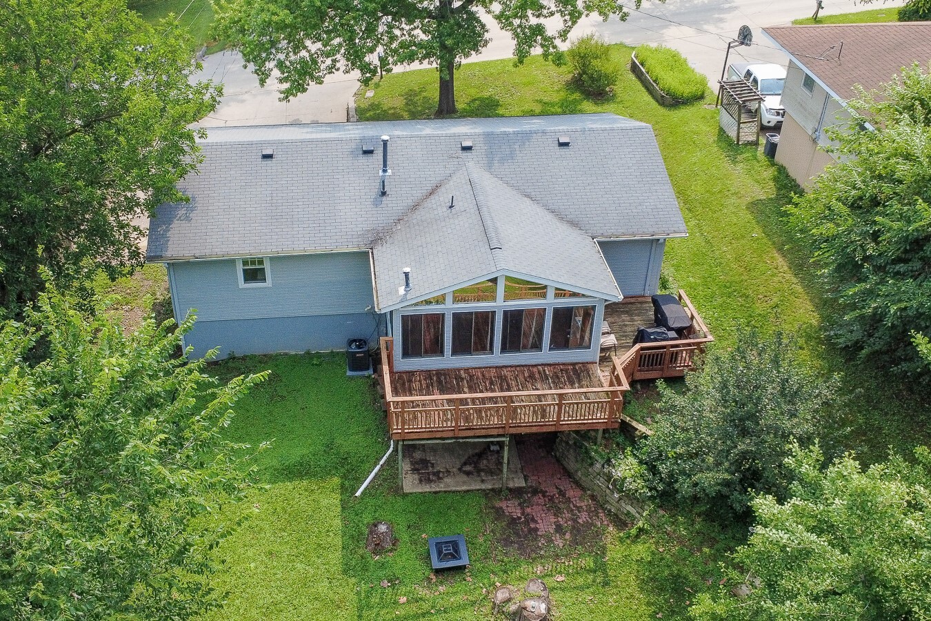 Property Photo:  1018 S 5th Street  IA 50138 