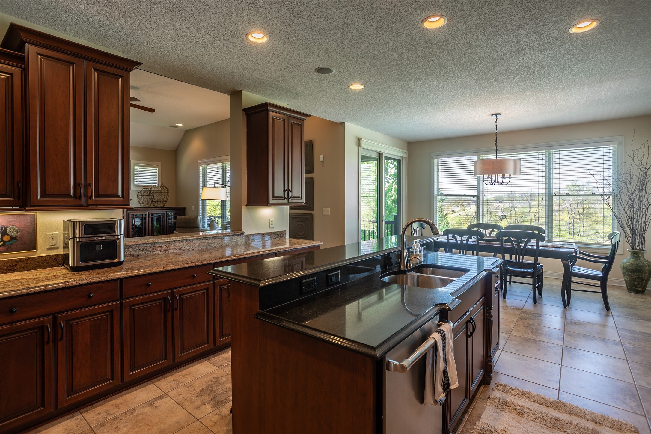 Property Photo: 9257 Sugar Creek Drive IA 50266