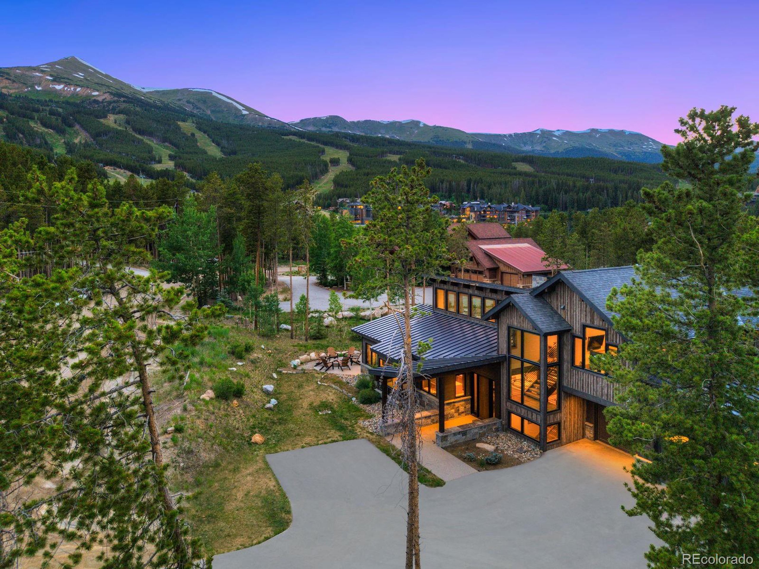 Property Photo: 141 Sawmill Run Dr CO 80424