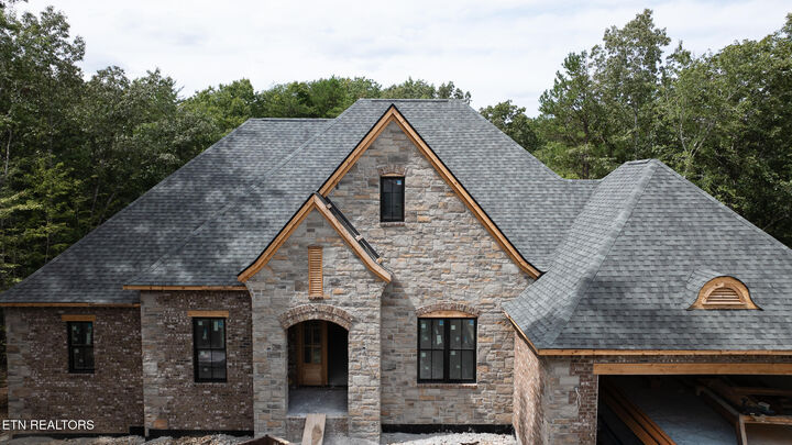 Property Photo: 135 Hedgewood Point TN 38558