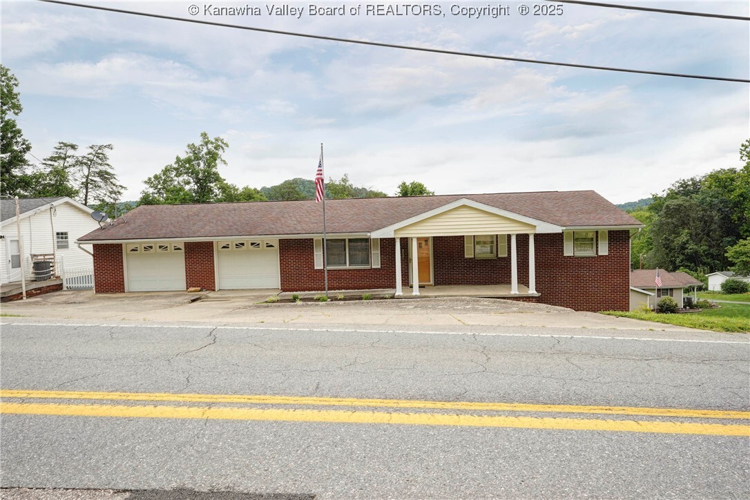 5126 Big Tyler Road  Cross Lanes WV 25313 photo