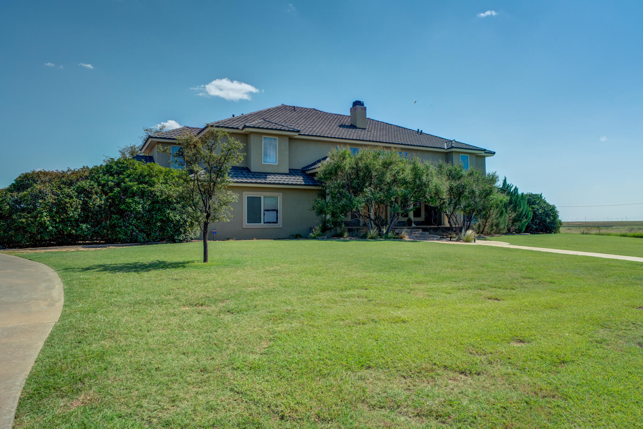 Property Photo:  8417 County Rd 6940  TX 79407 