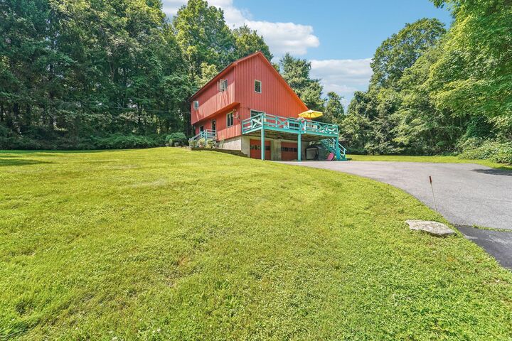 Property Photo:  233 Nichols Street  NY 10512 
