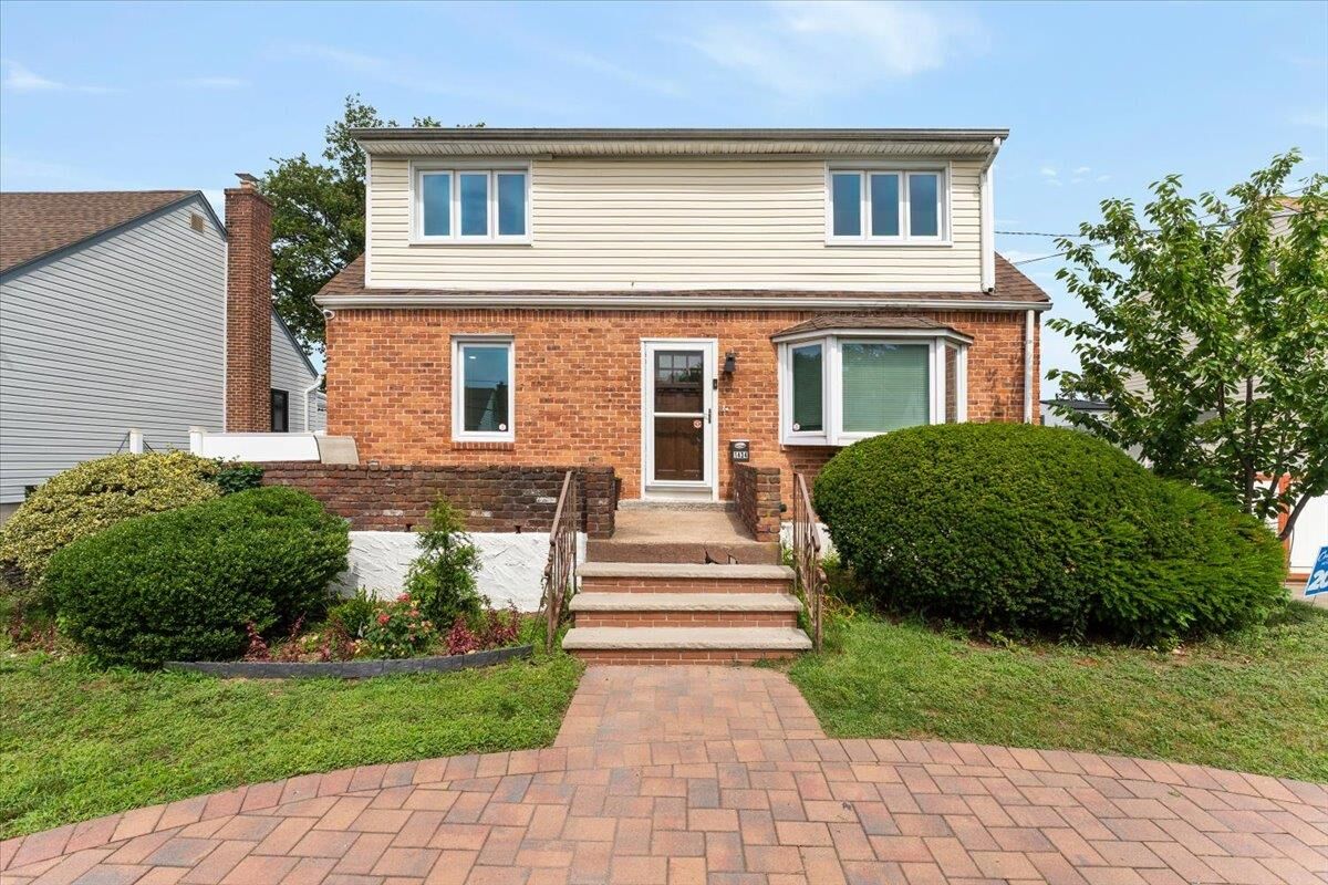 Property Photo:  1434 Noel Avenue  NY 11557 