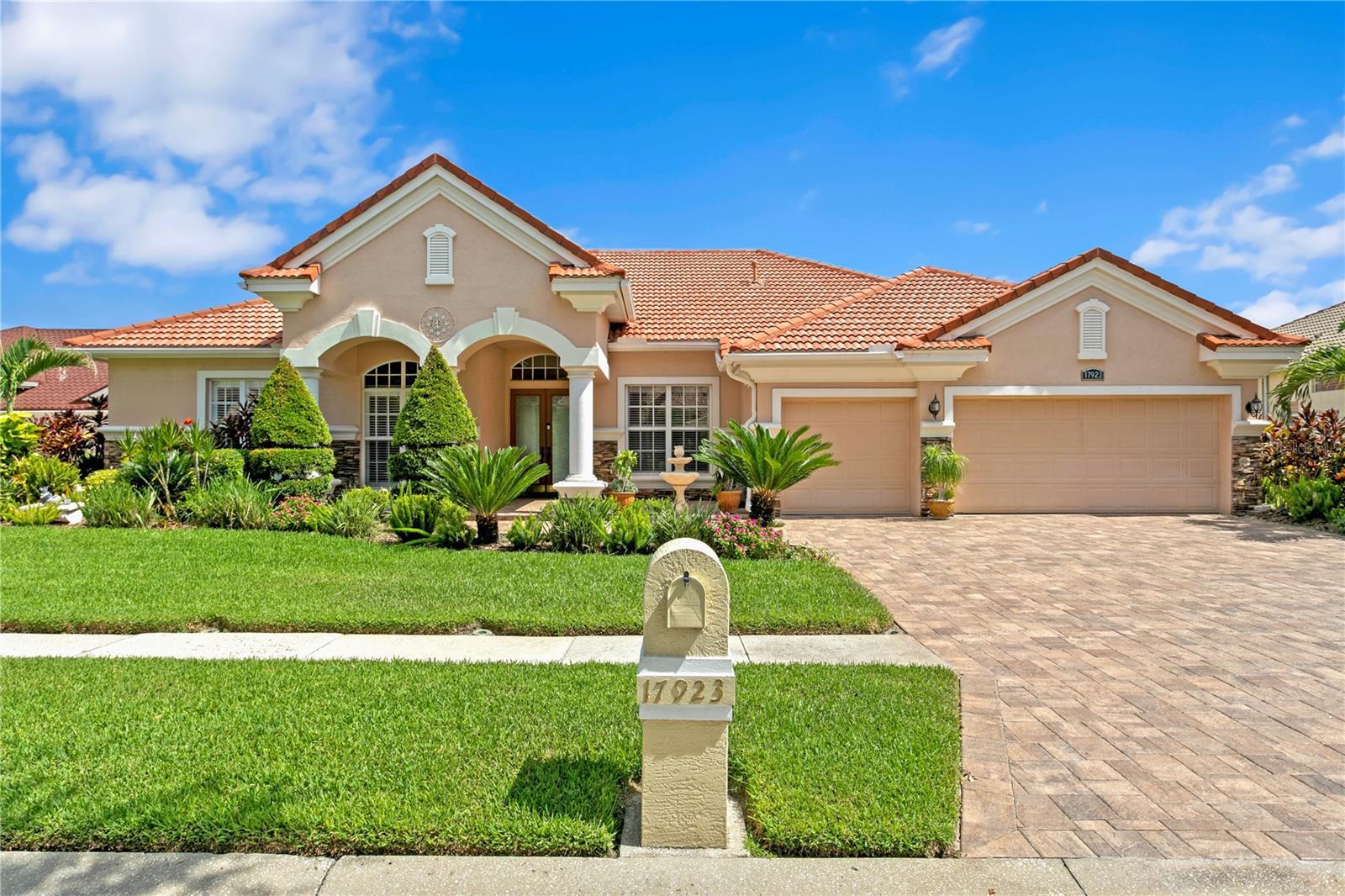 Property Photo: 17923 Arbor Haven Drive FL 33647