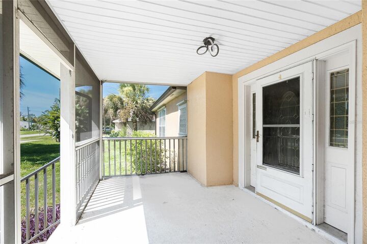 Property Photo: 2631 S Cranberry Boulevard FL 34286