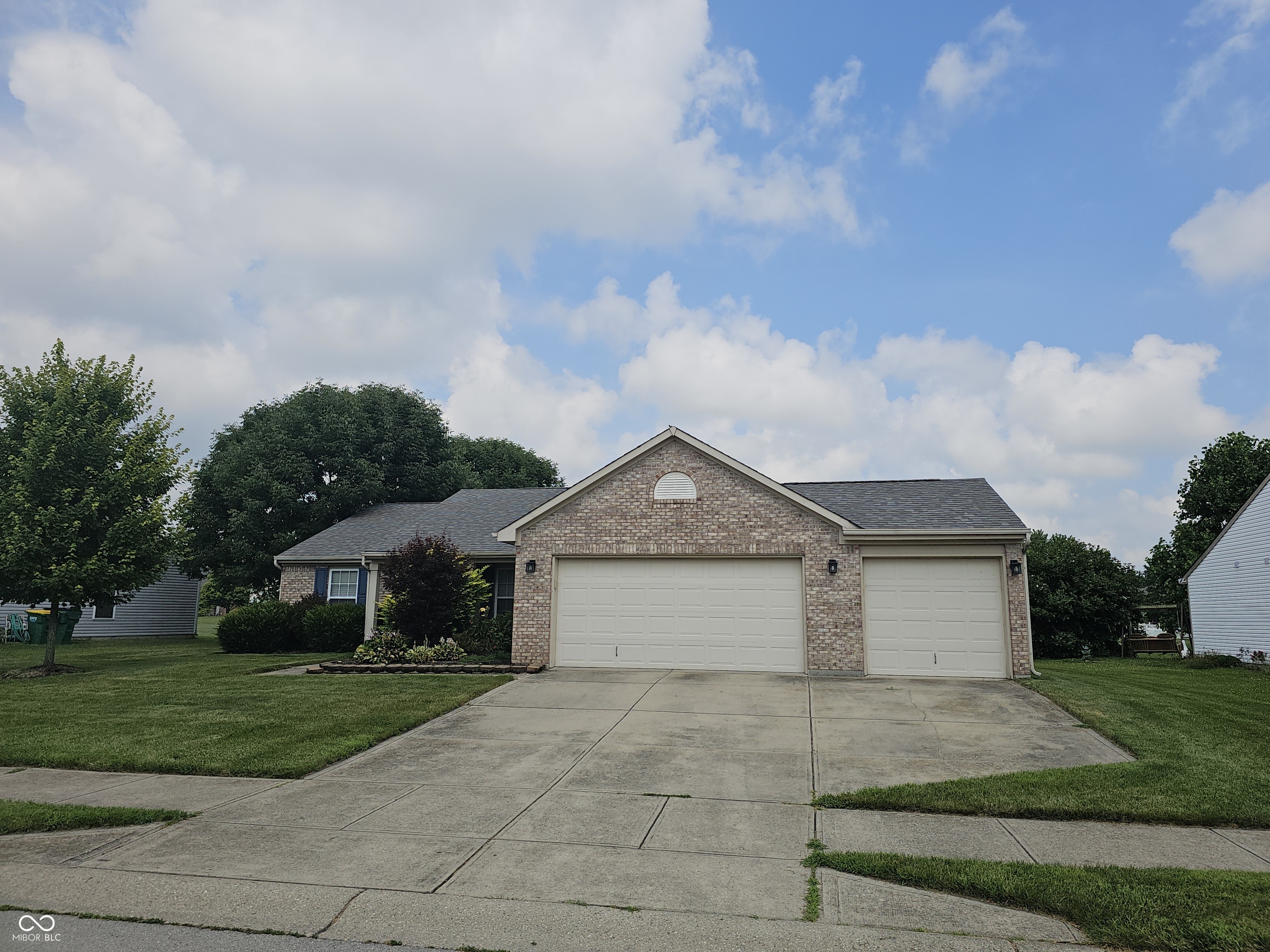 3838 Crest Point Drive  Westfield IN 46062 photo