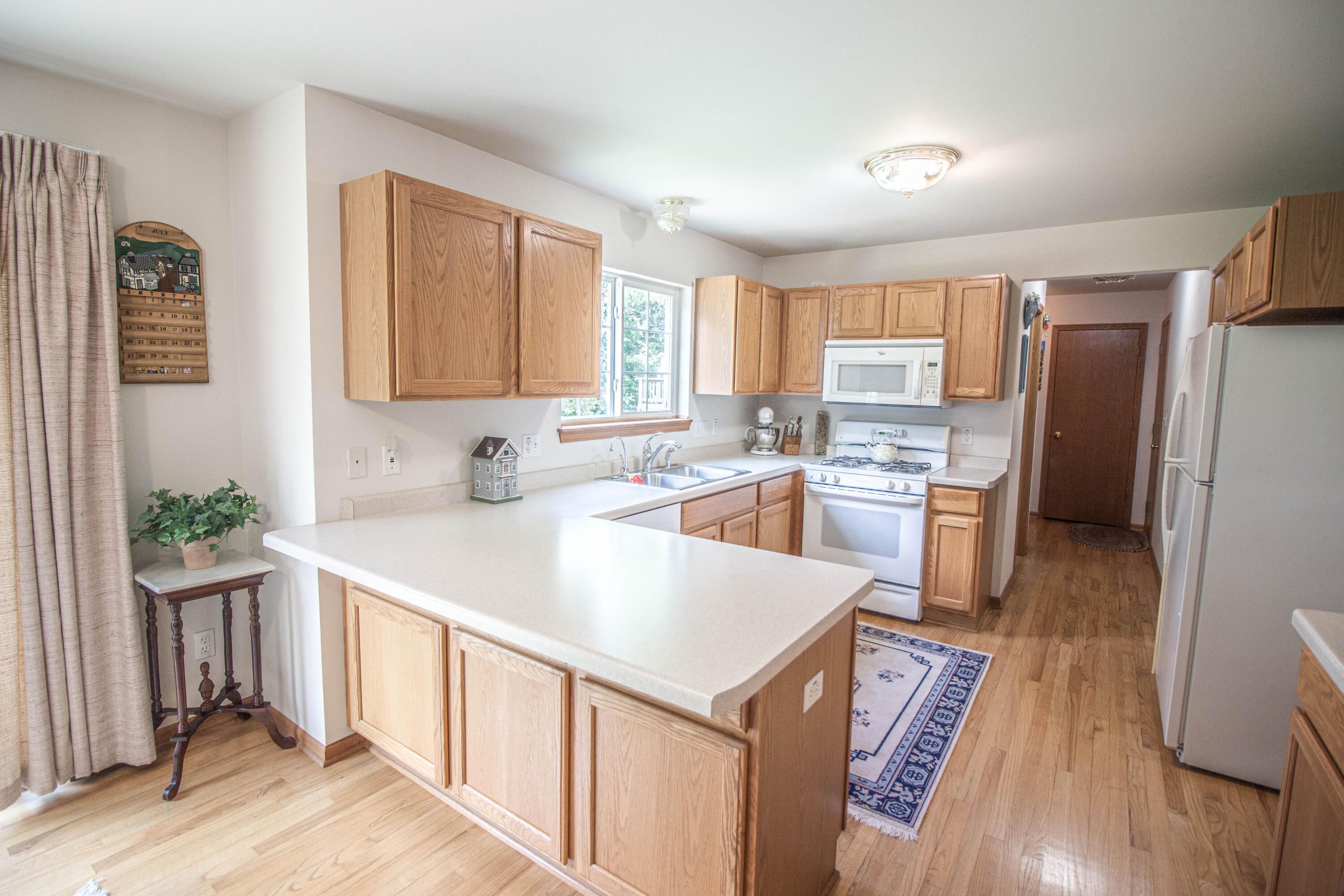Property Photo: W143n9927 Ridgewood Ln WI 53022