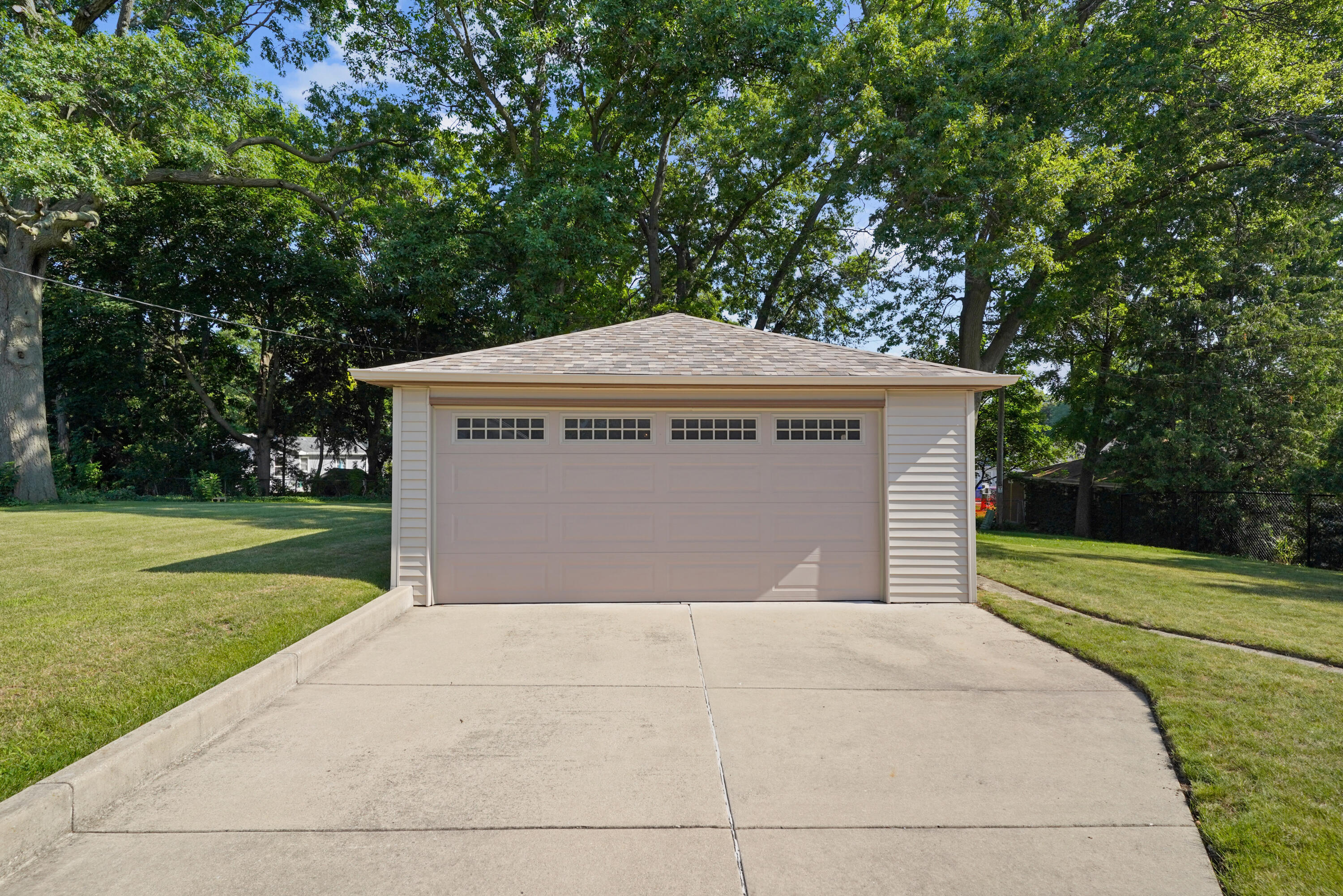 Property Photo: 4450 67th St WI 53142